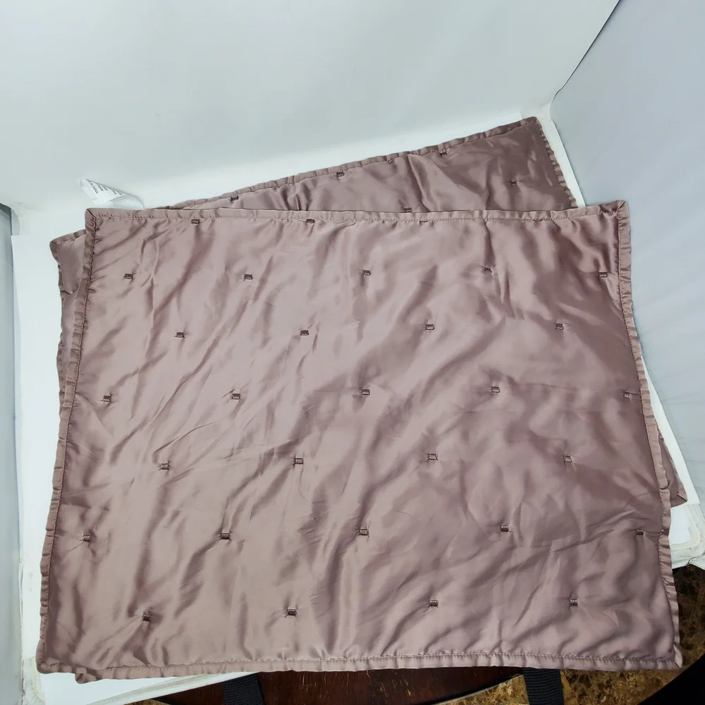 Martha Stewart Tufted Satin Standard Sham 20 x 26 Silky Mauve Set of 2 NEW